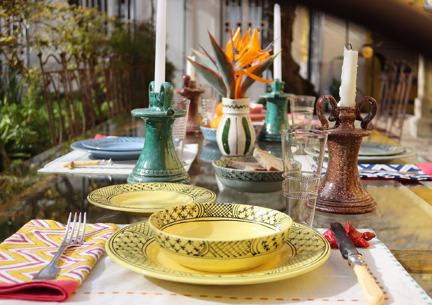 DINING ESSENTIALS
